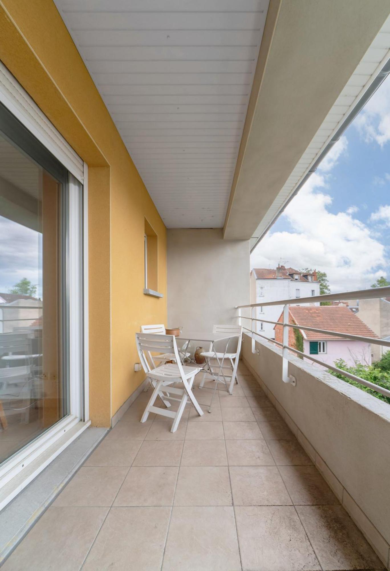 L'Eugenie - Appartement Design & Confort En Centre-Ville Vichy Exterior photo